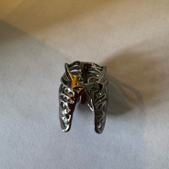 Hard Jewelry Rib Cage Ring - Picture 5 of 6